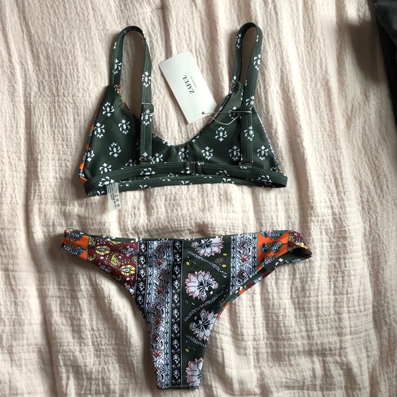 Patchwork Print Bralette Scoop Bikini Set - Picture 2 of 2